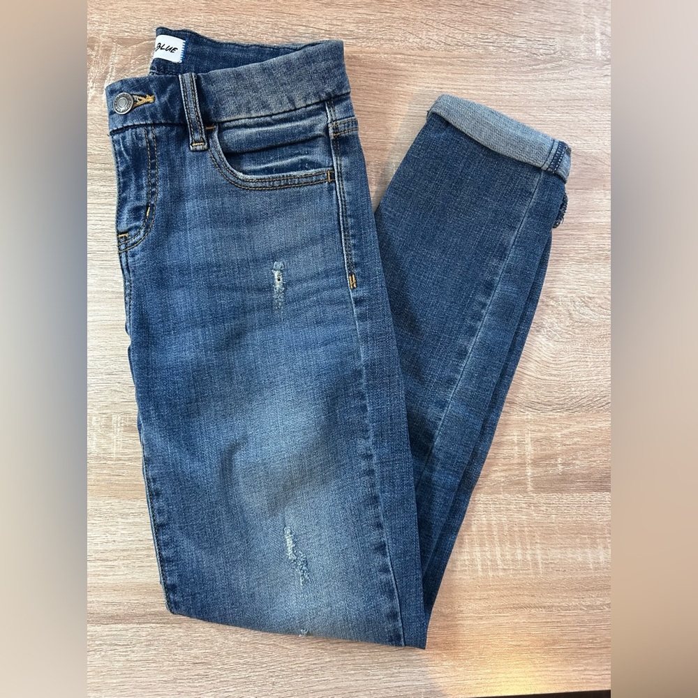 Mid Rise Cropped Skinny Jeans - Picture 2 of 7